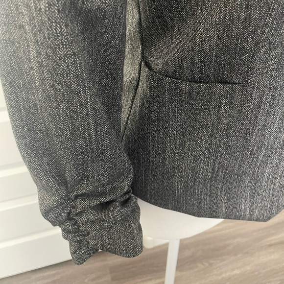 EXPRESS 3/4 Sleeve Jacket Sz 8 - Picture 5 of 6